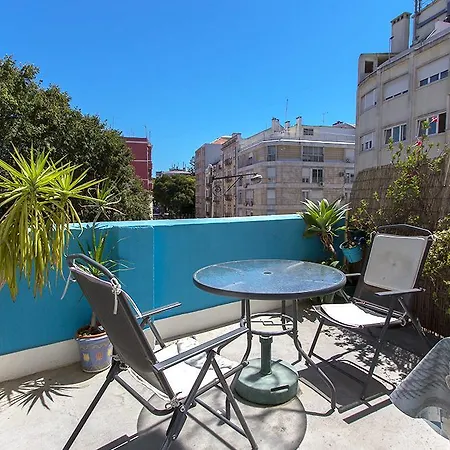 Quarto em Acomodações Particulares Infantaria Lisboa